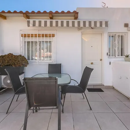 Costa Del Silencio, Wifi, Piscines, Terrasse, Parking, Apartment Arona (Tenerife)