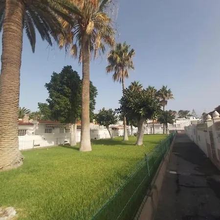 Costa Del Silencio, Wifi, Piscines, Terrasse, Parking, Apartmán Arona (Tenerife)